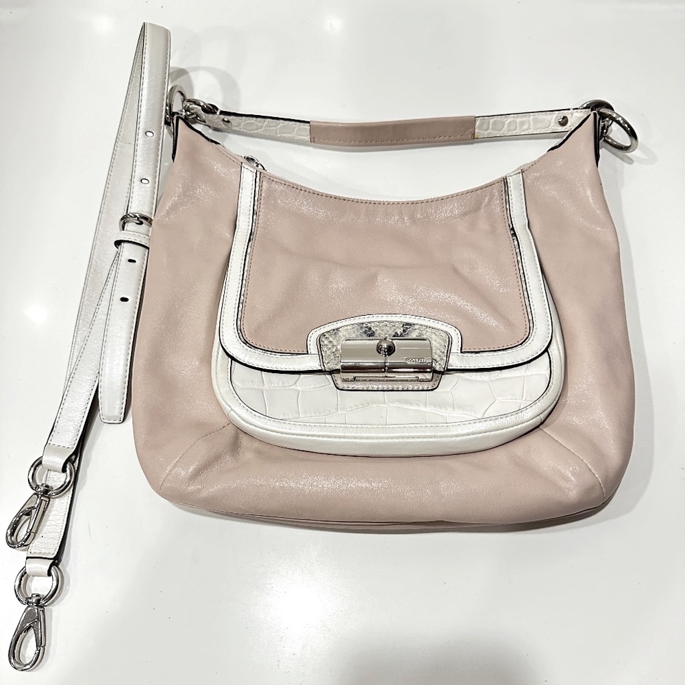*NWOT* Coach Pink and White Shoulder Bag